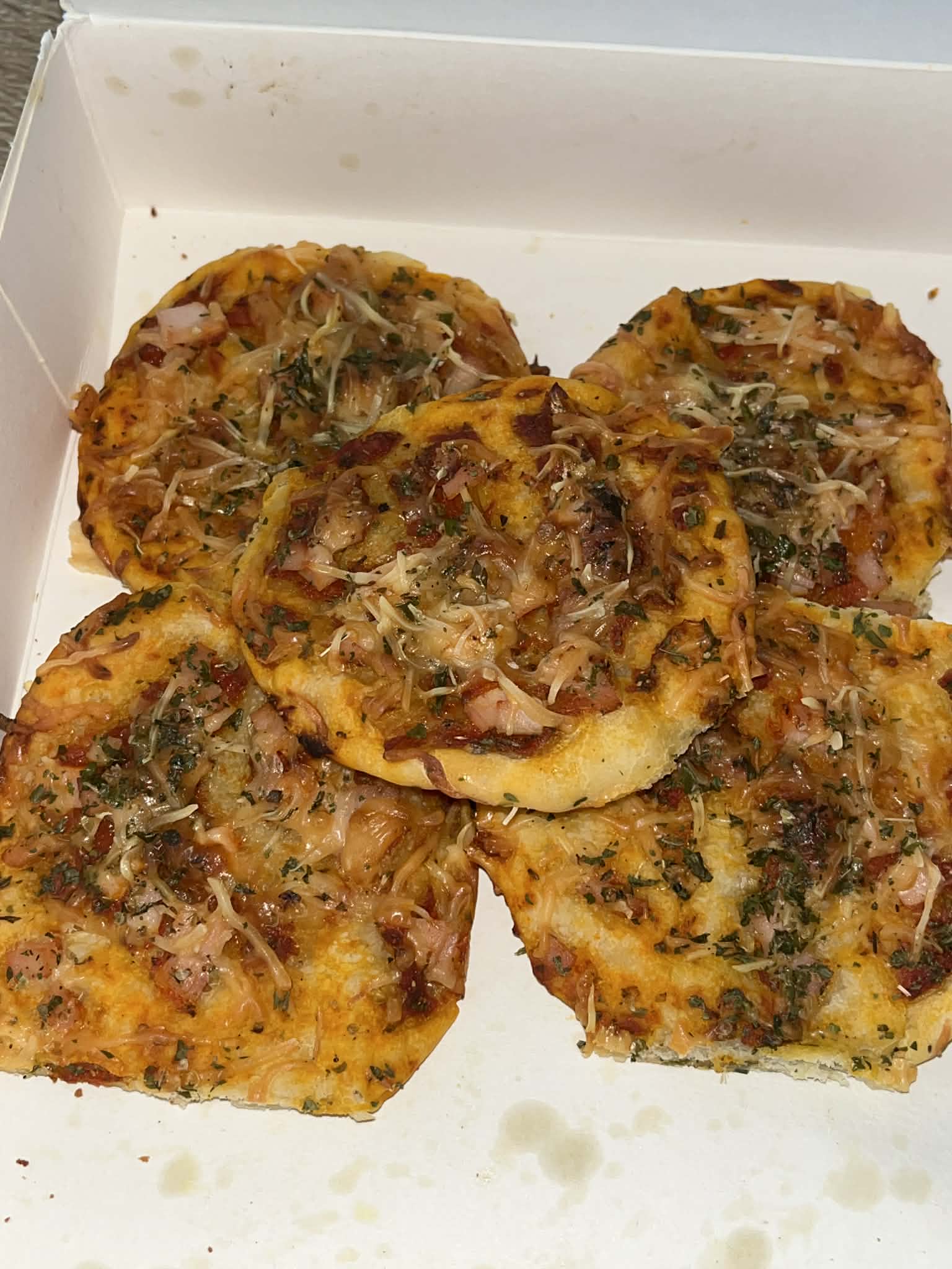 Mini Pizza Jambon Fromage – Saveur Réunionnaise 🍕🧀